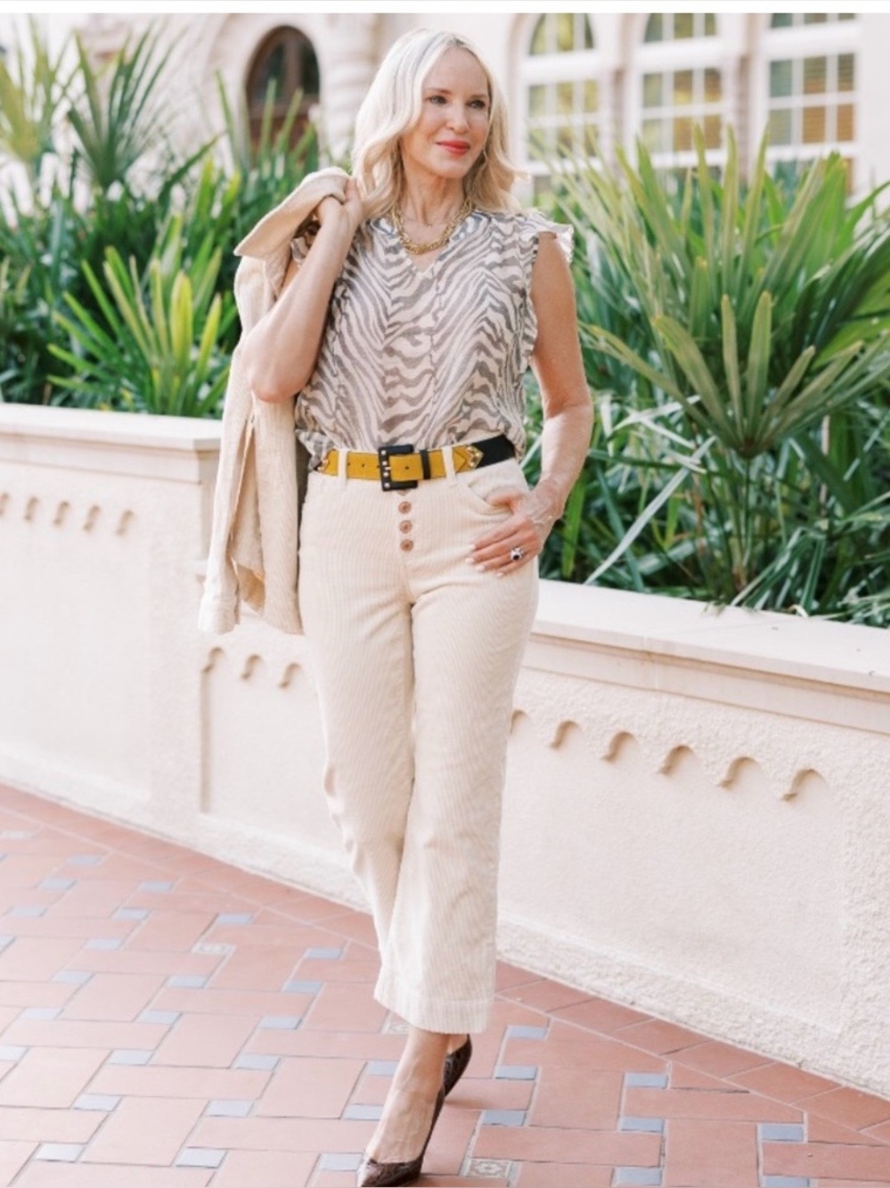 Cabi #4513 Corduroy Palm Beach Crop